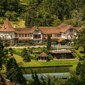 Inglesa Hotel